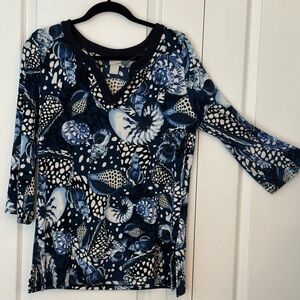 Chico’s Women's Blue seashell Patterned Top